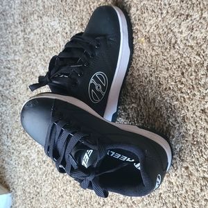 Heelys Size 1 Kids